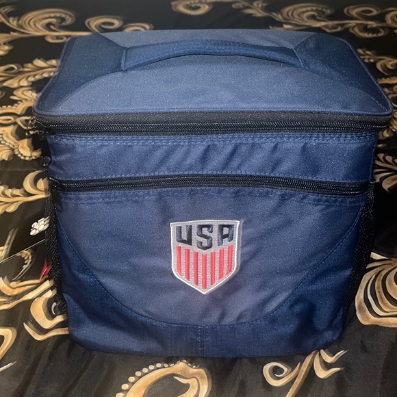 Logo Brands USA National Team 24-Can Cooler - Navy, Navy Officially Licensed - Picture 6 of 12